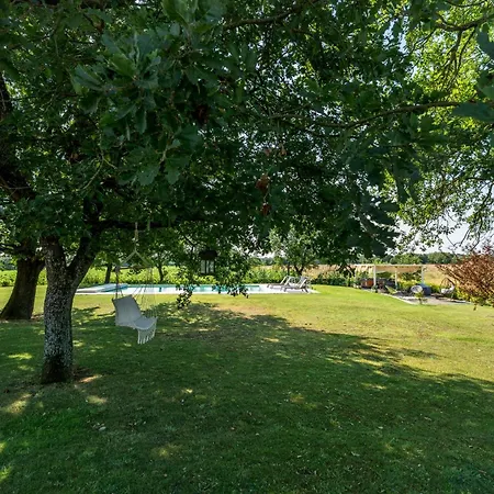 Private With Pool On Vineyards Nyaraló *
