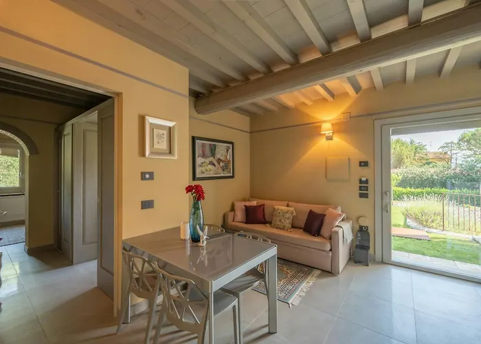 Будинок відпочинку Private With Pool On Vineyards