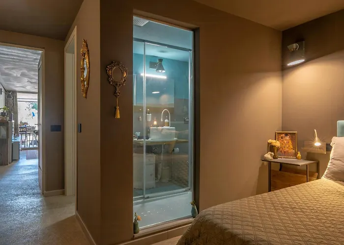 Будинок відпочинку Private With Pool On Vineyards