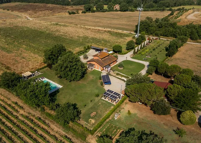Private With Pool On Vineyards Feriehus Cortona